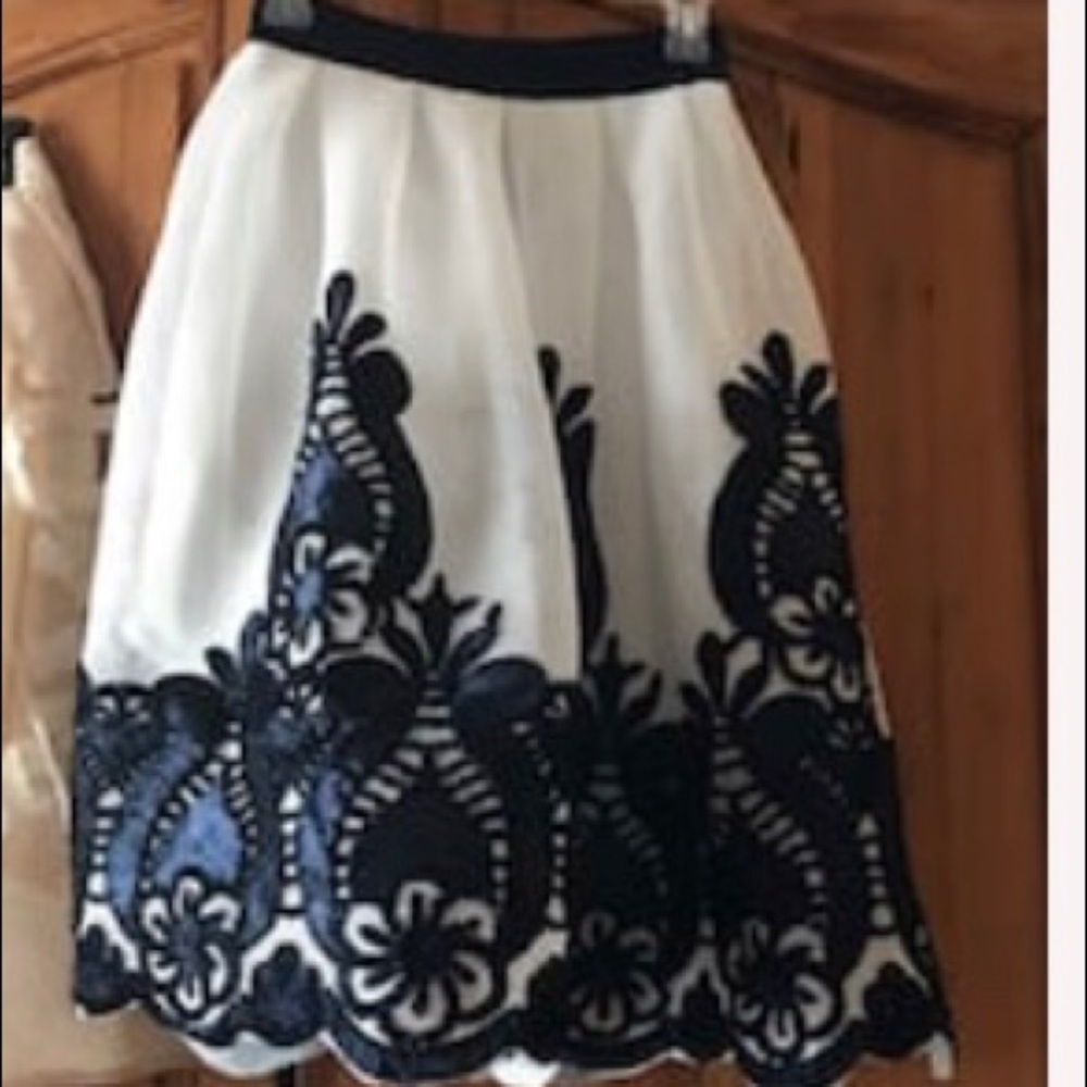 🌷SOLD🌷Bundle of 3 Agaci layered holiday skirts